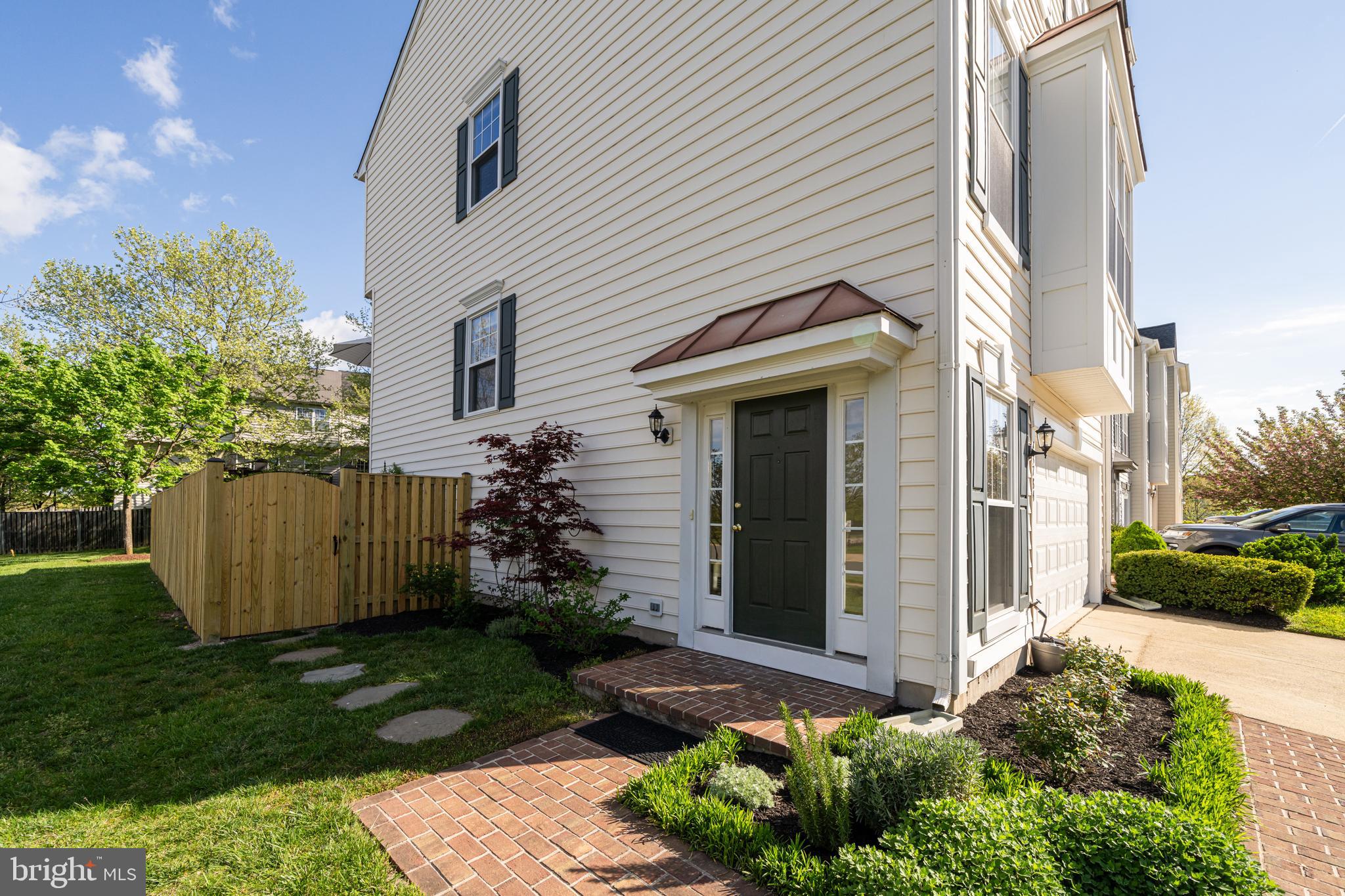 43784 GROVEMONT TERRACE