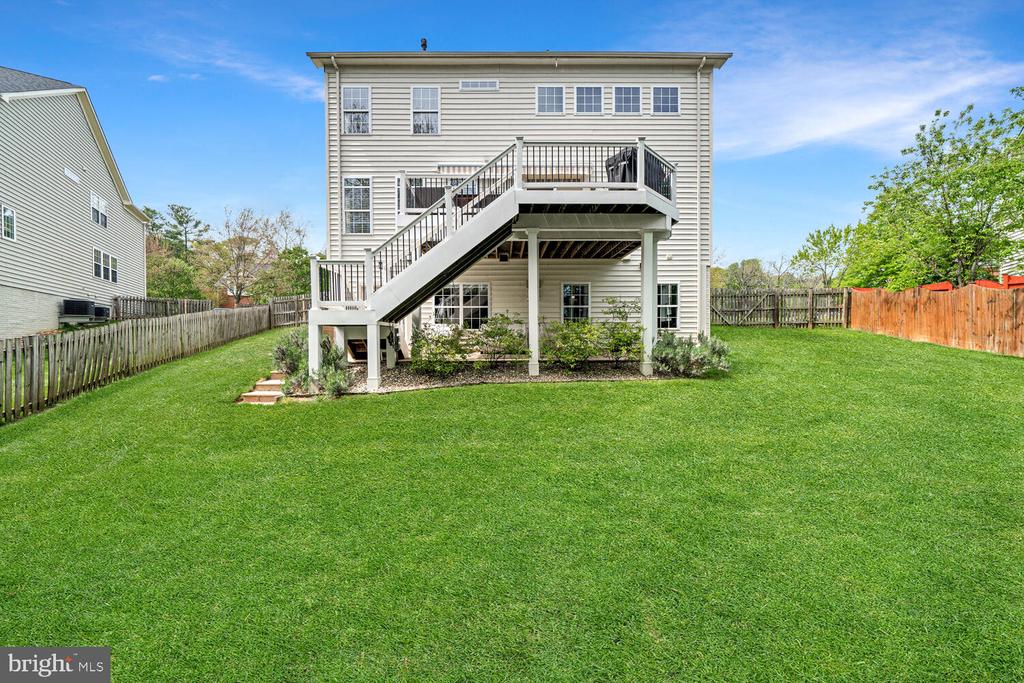 110 ROSEBROOK COURT NW