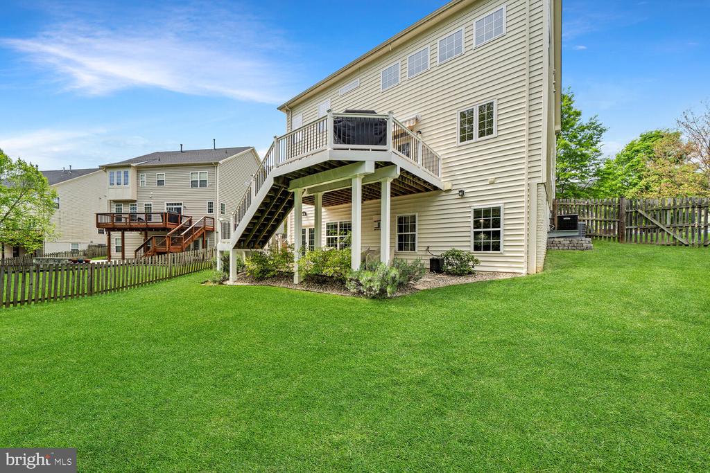 110 ROSEBROOK COURT NW