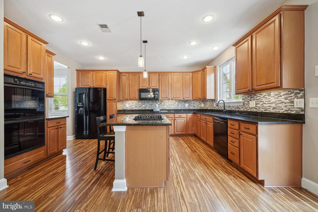 110 ROSEBROOK COURT NW