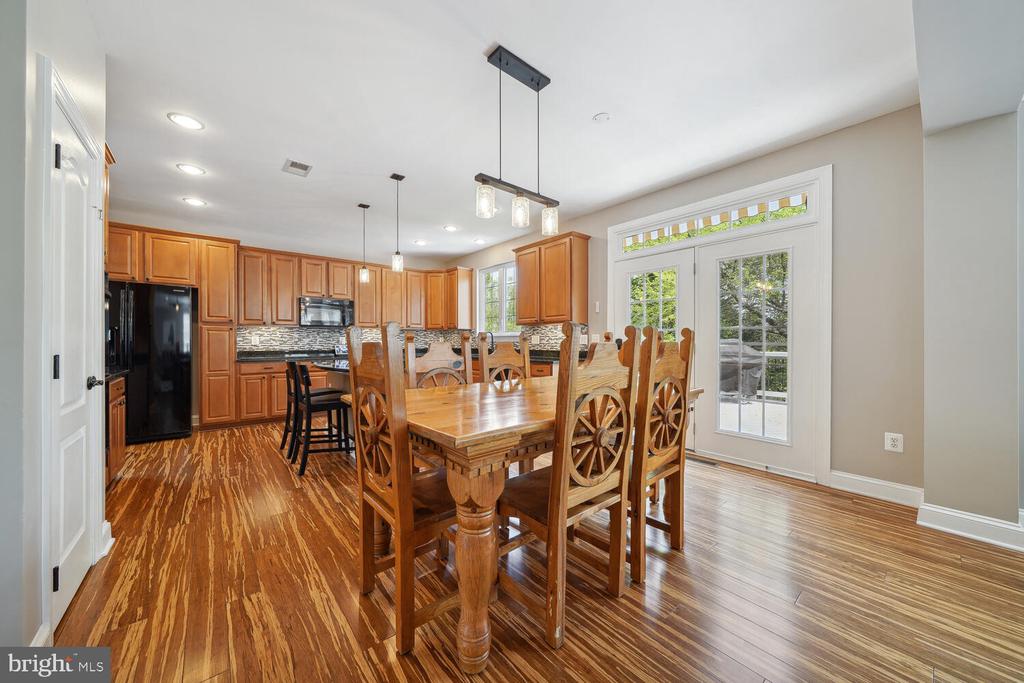 110 ROSEBROOK COURT NW