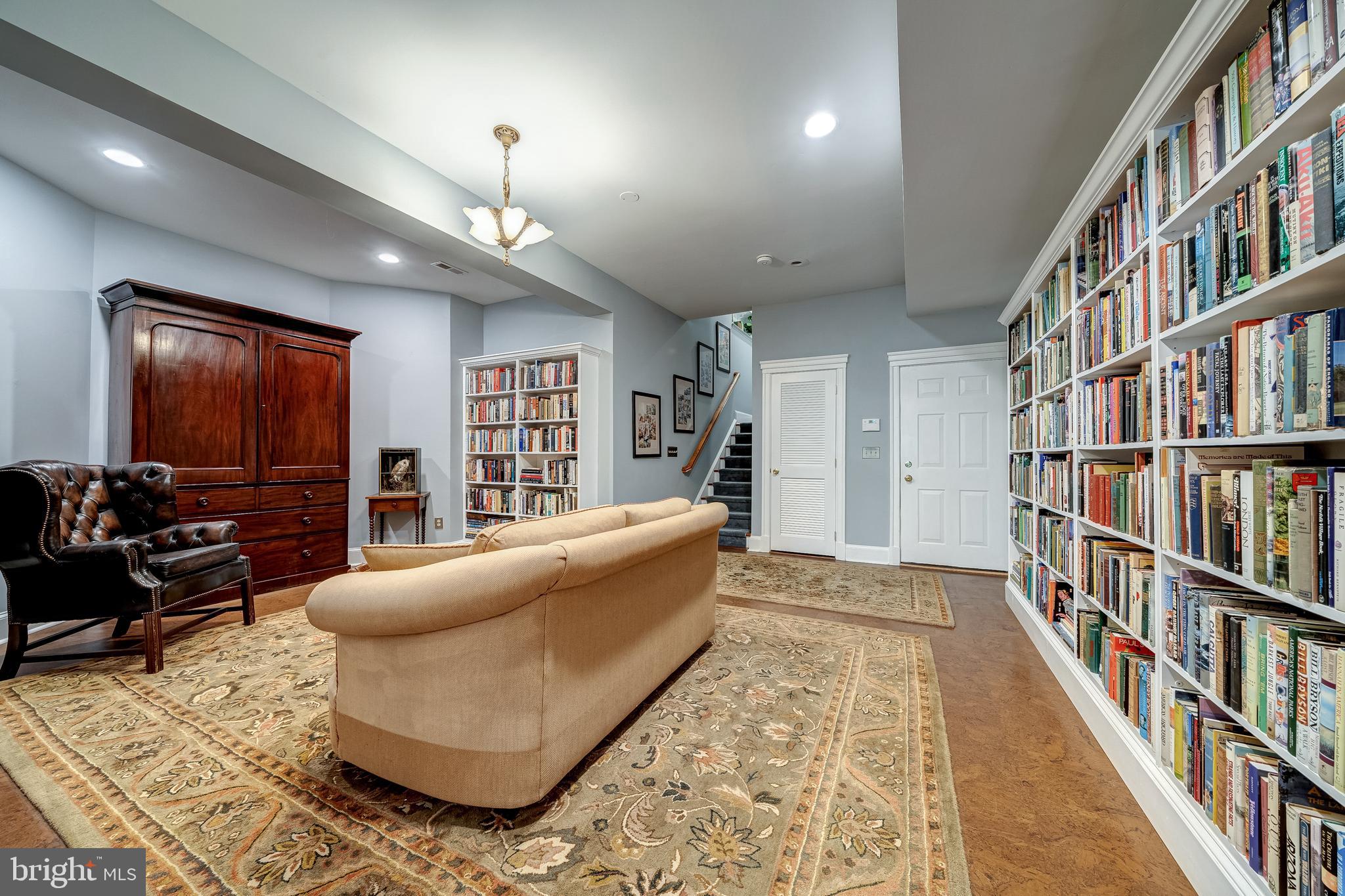 12061 CATOCTIN FARM LANE