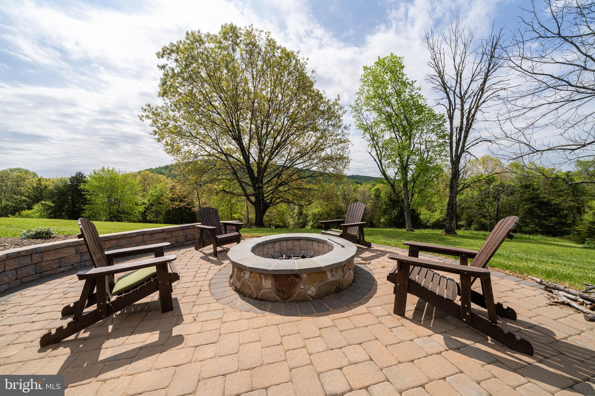 12061 CATOCTIN FARM LANE