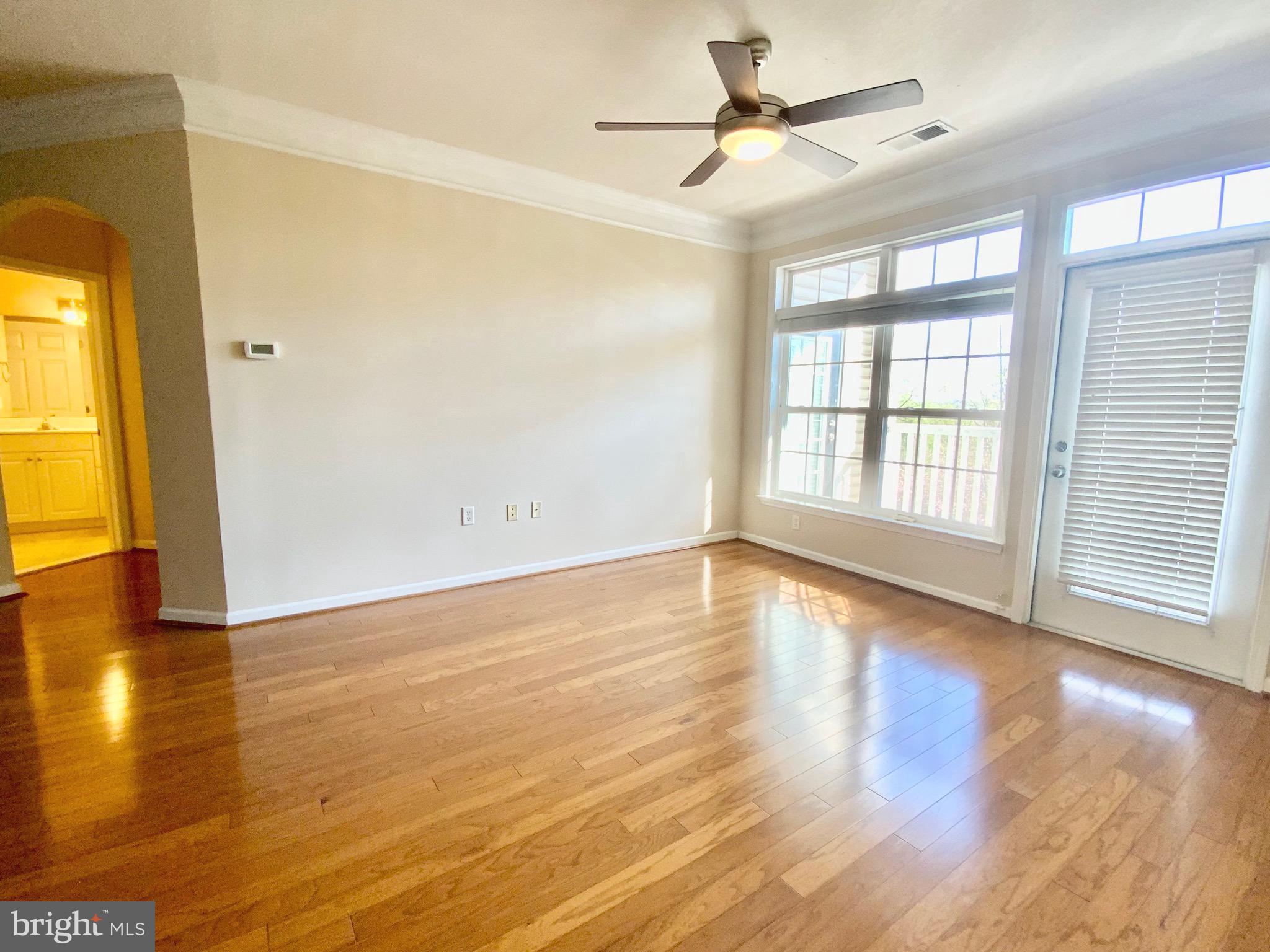 512 SUNSET VIEW TERRACE SE 302