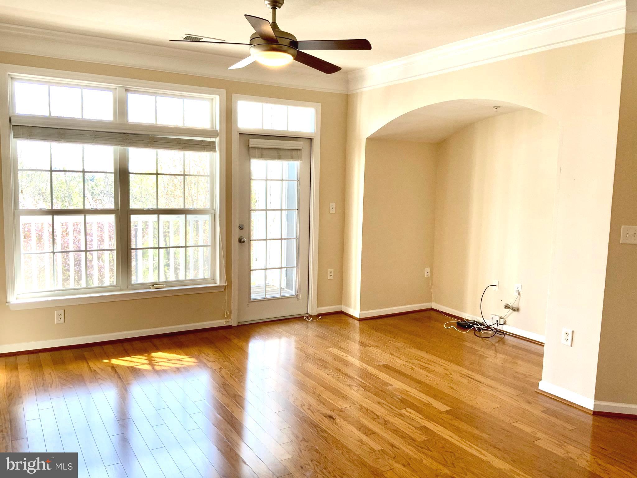 512 SUNSET VIEW TERRACE SE 302