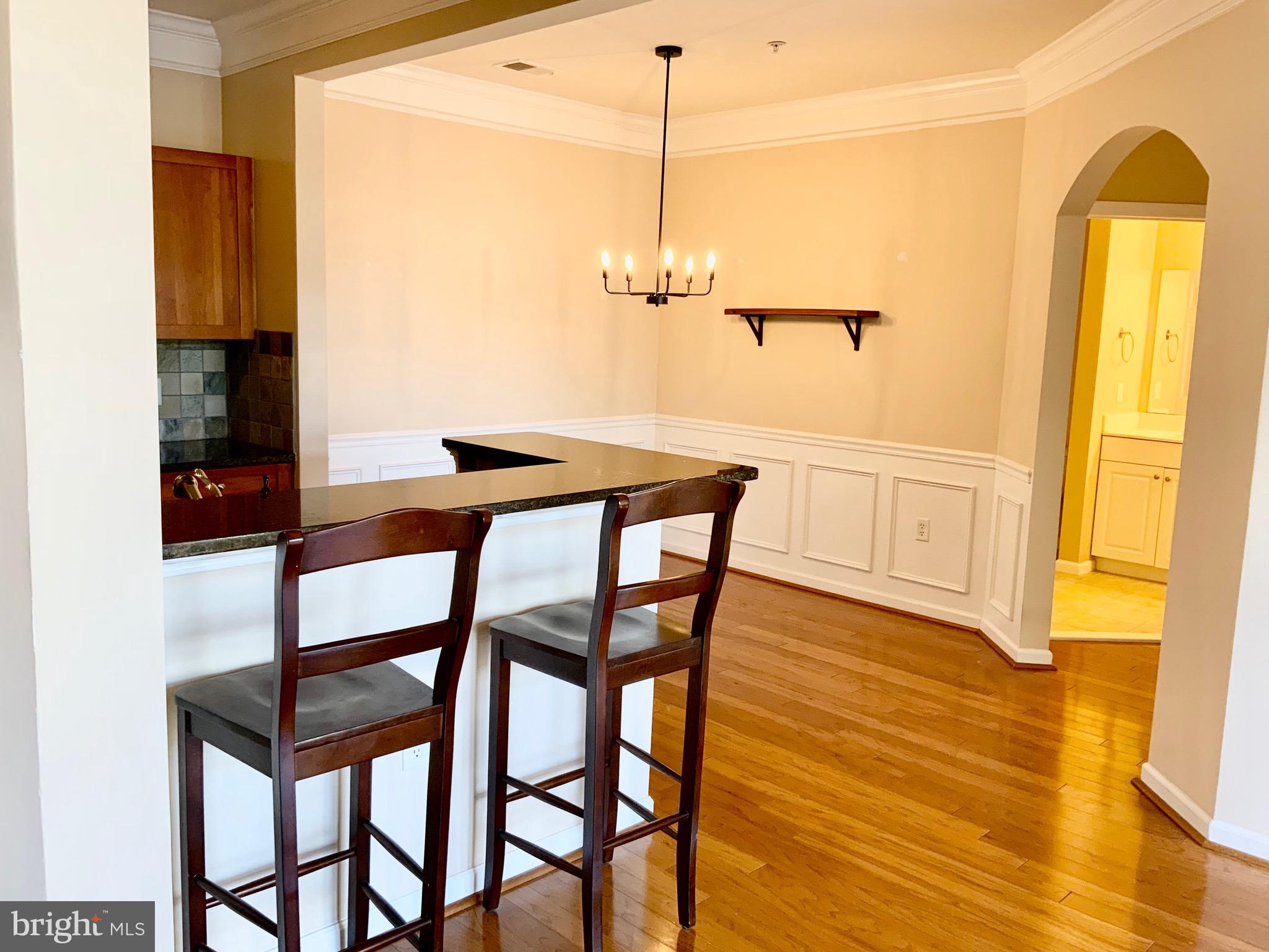 512 SUNSET VIEW TERRACE SE 302