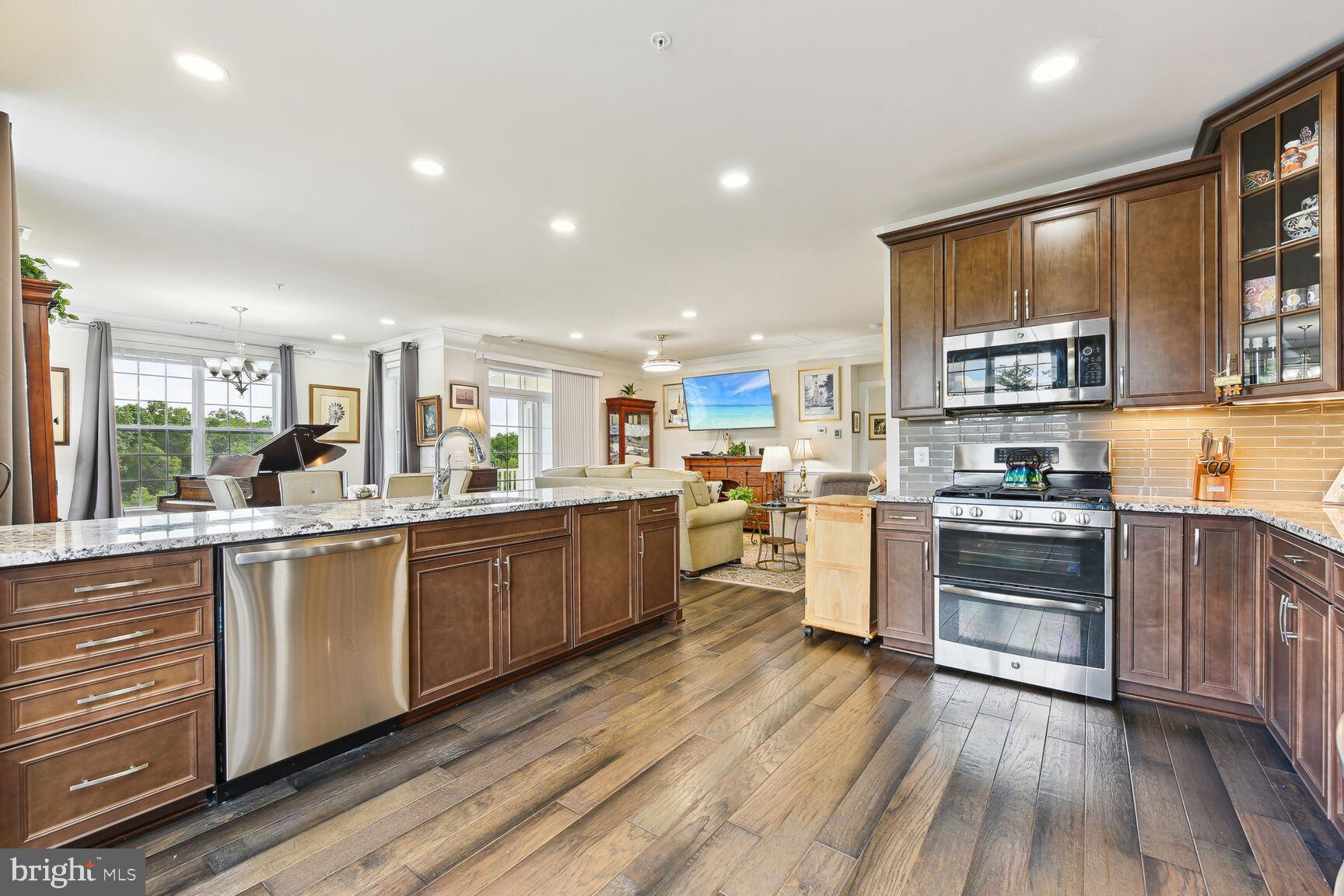 44605 YORK CREST TERRACE 207