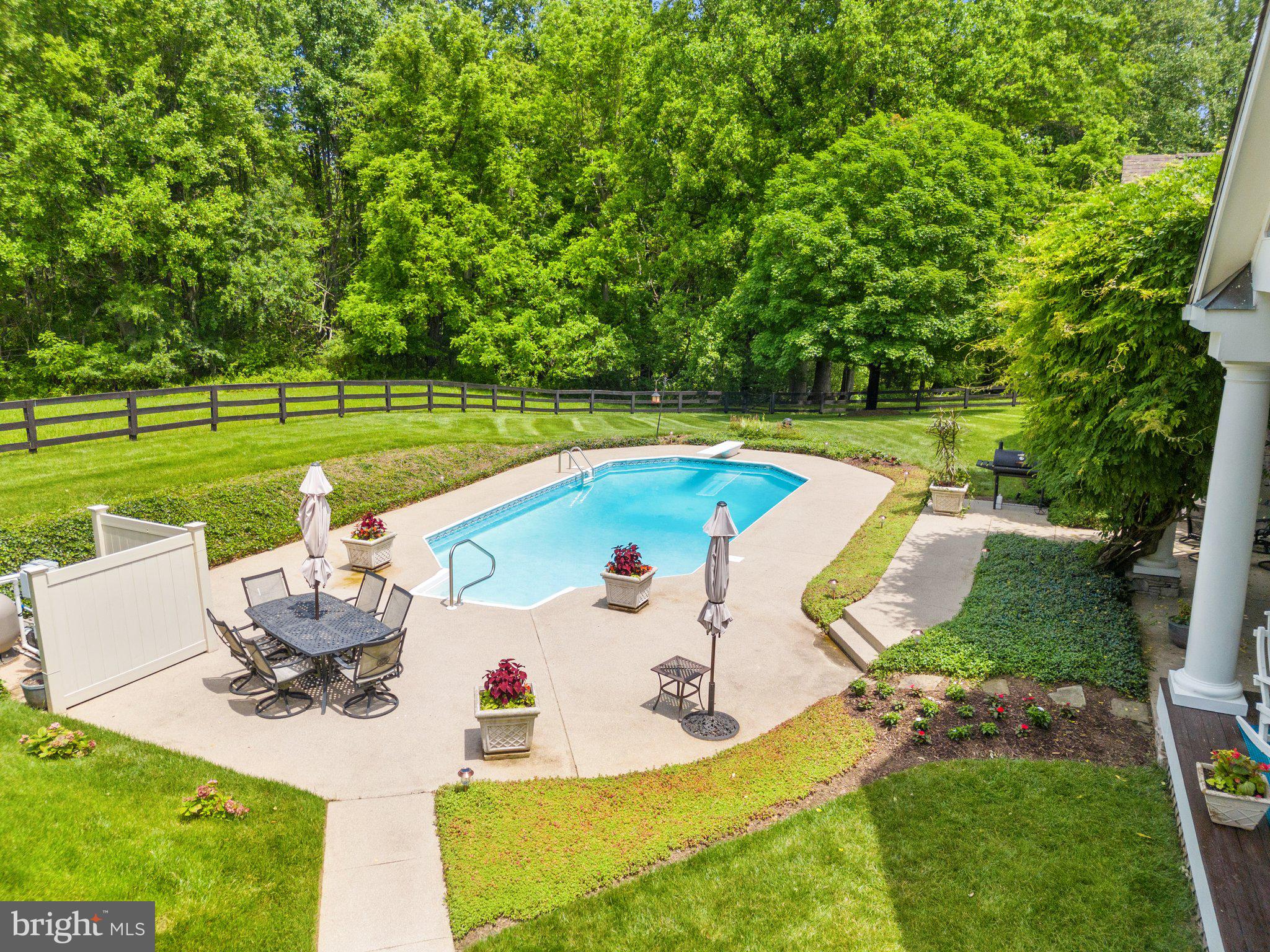 38386 LITTLE RIVER TURNPIKE
