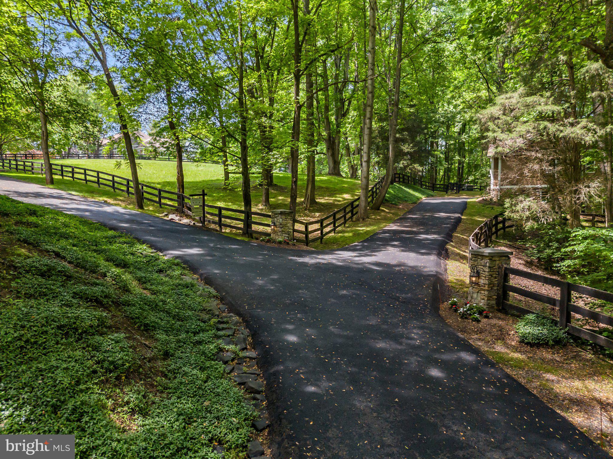38386 LITTLE RIVER TURNPIKE