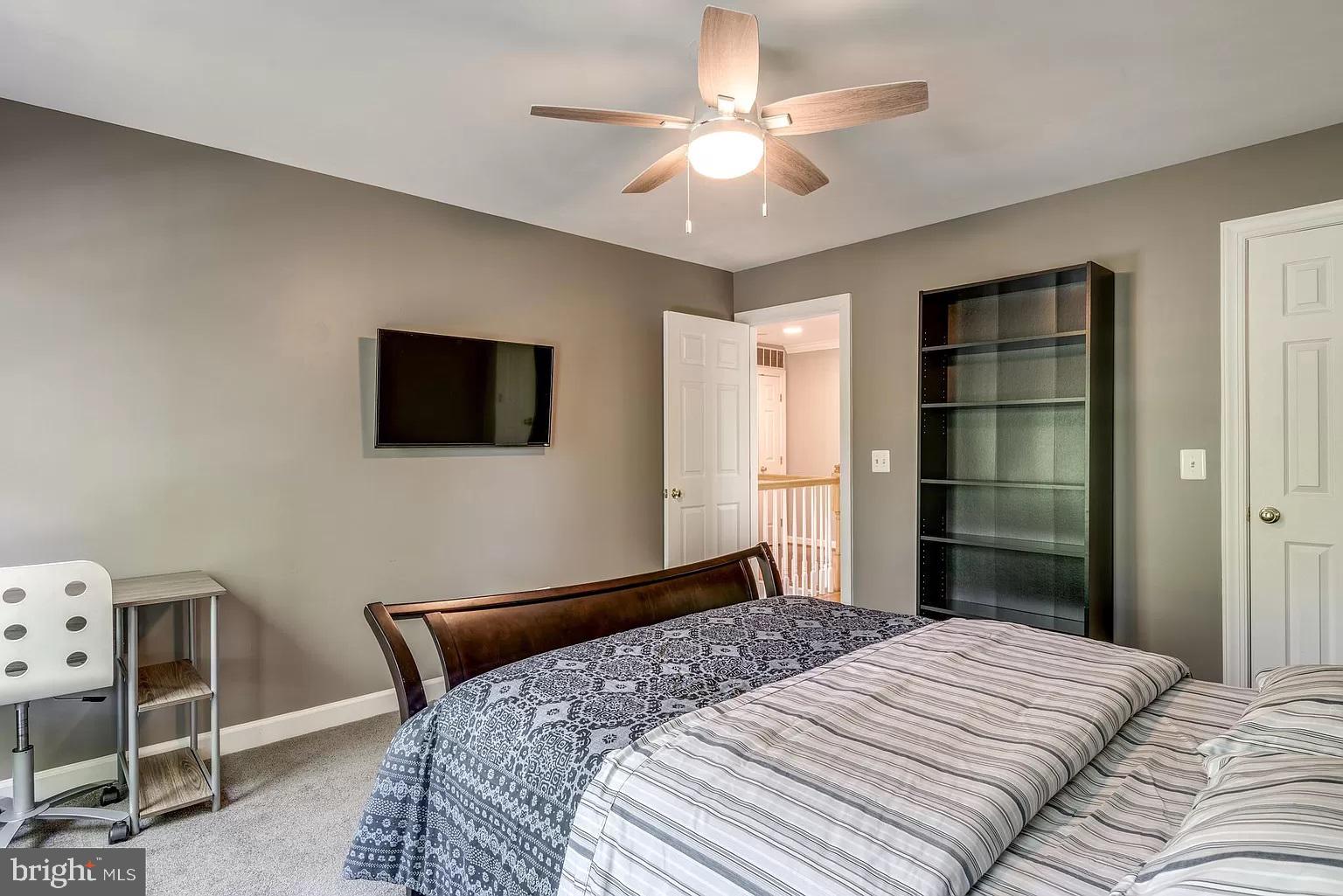 20894 LAUREL LEAF COURT