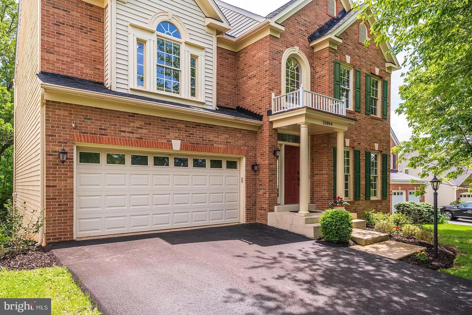 20894 LAUREL LEAF COURT