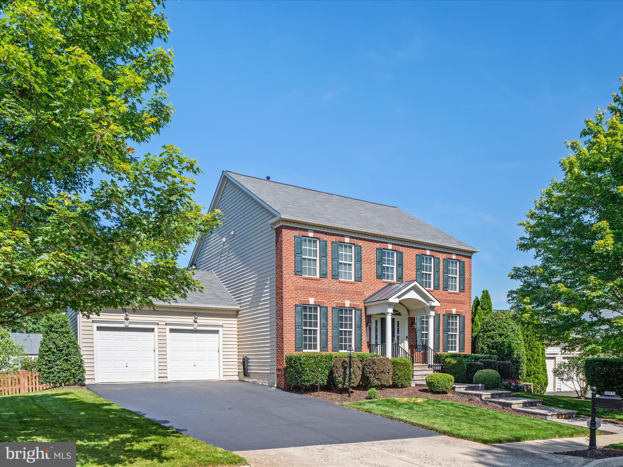 20975 HOODED CROW DRIVE
