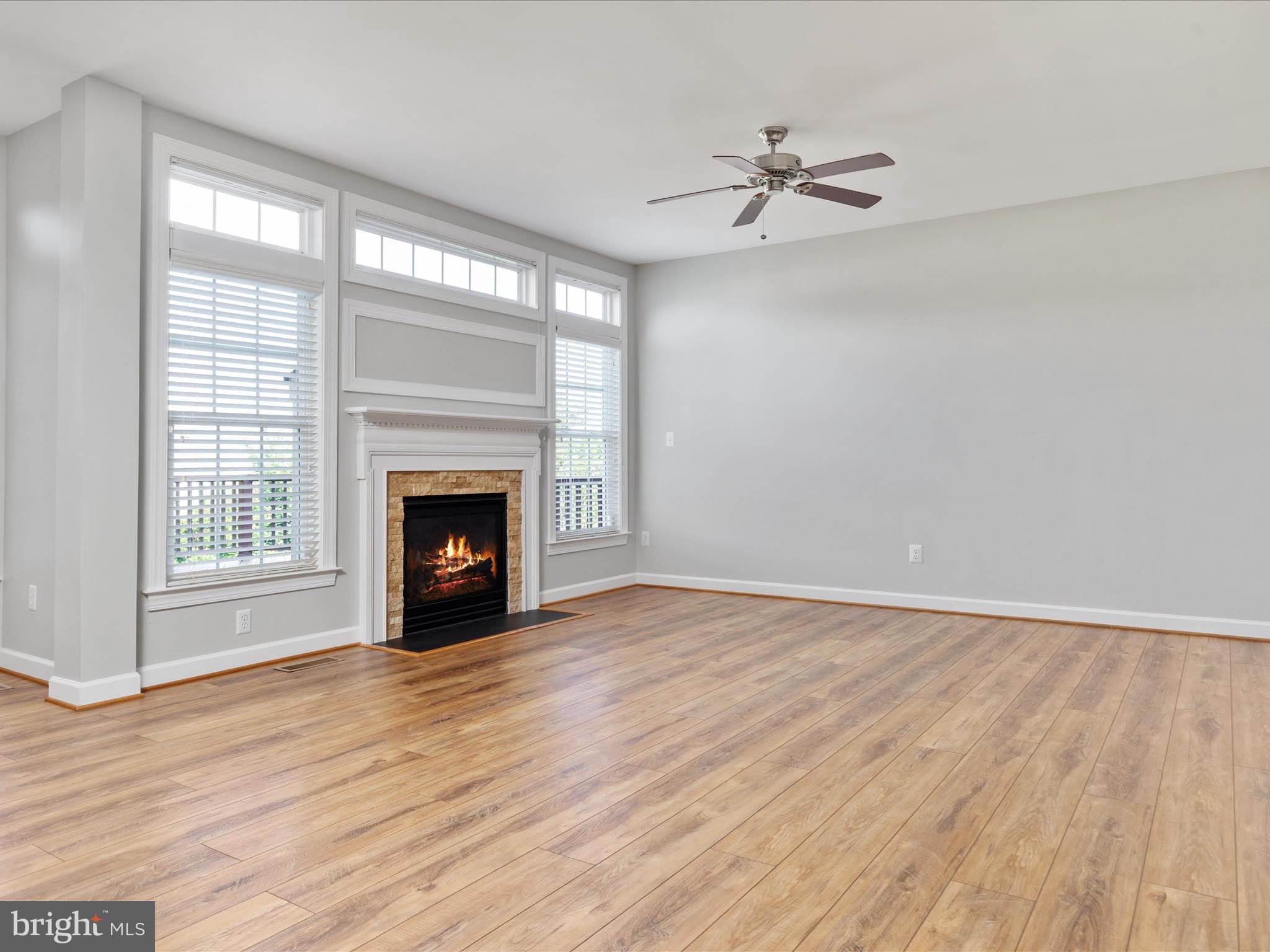 20975 HOODED CROW DRIVE