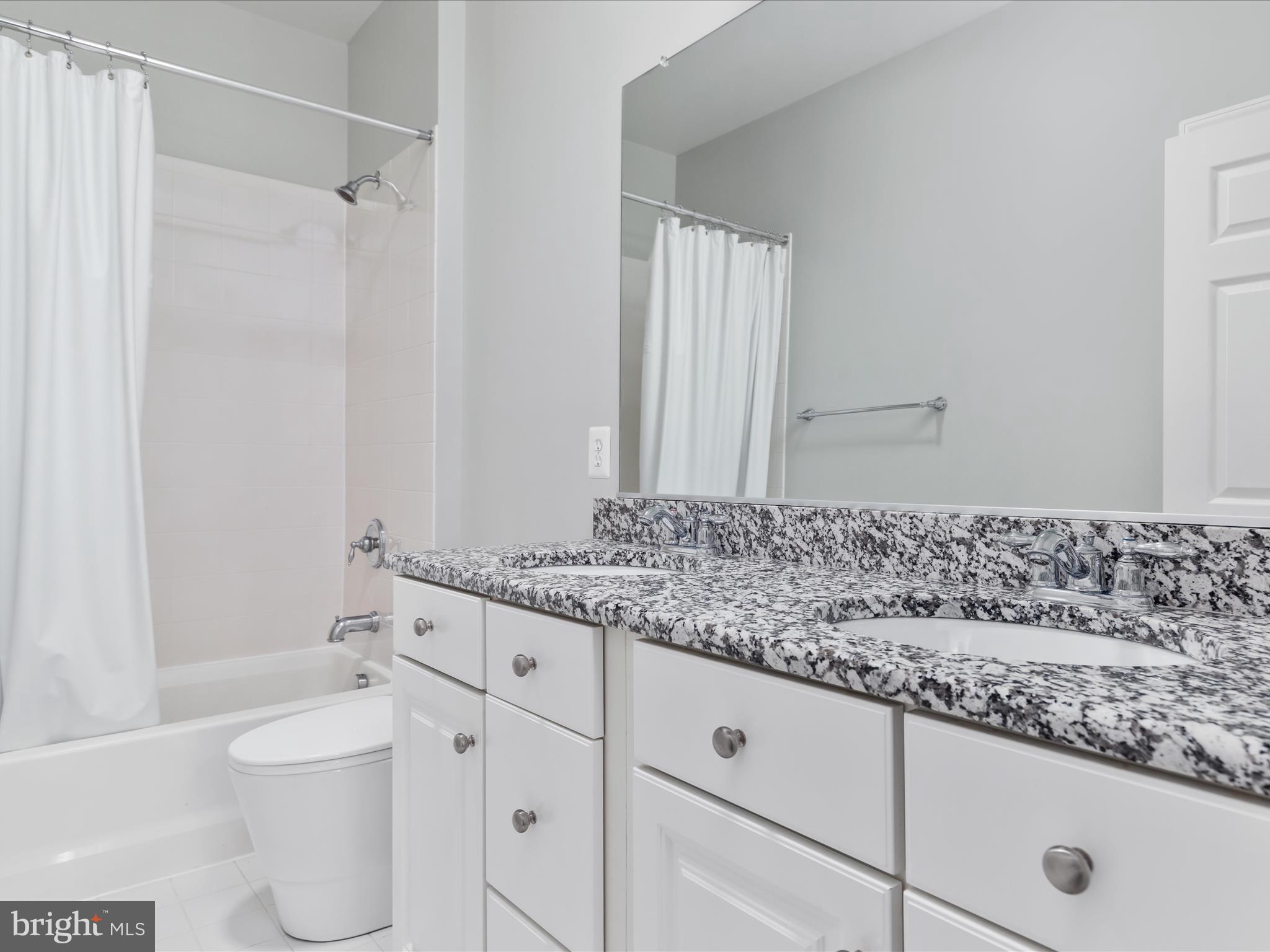 20975 HOODED CROW DRIVE
