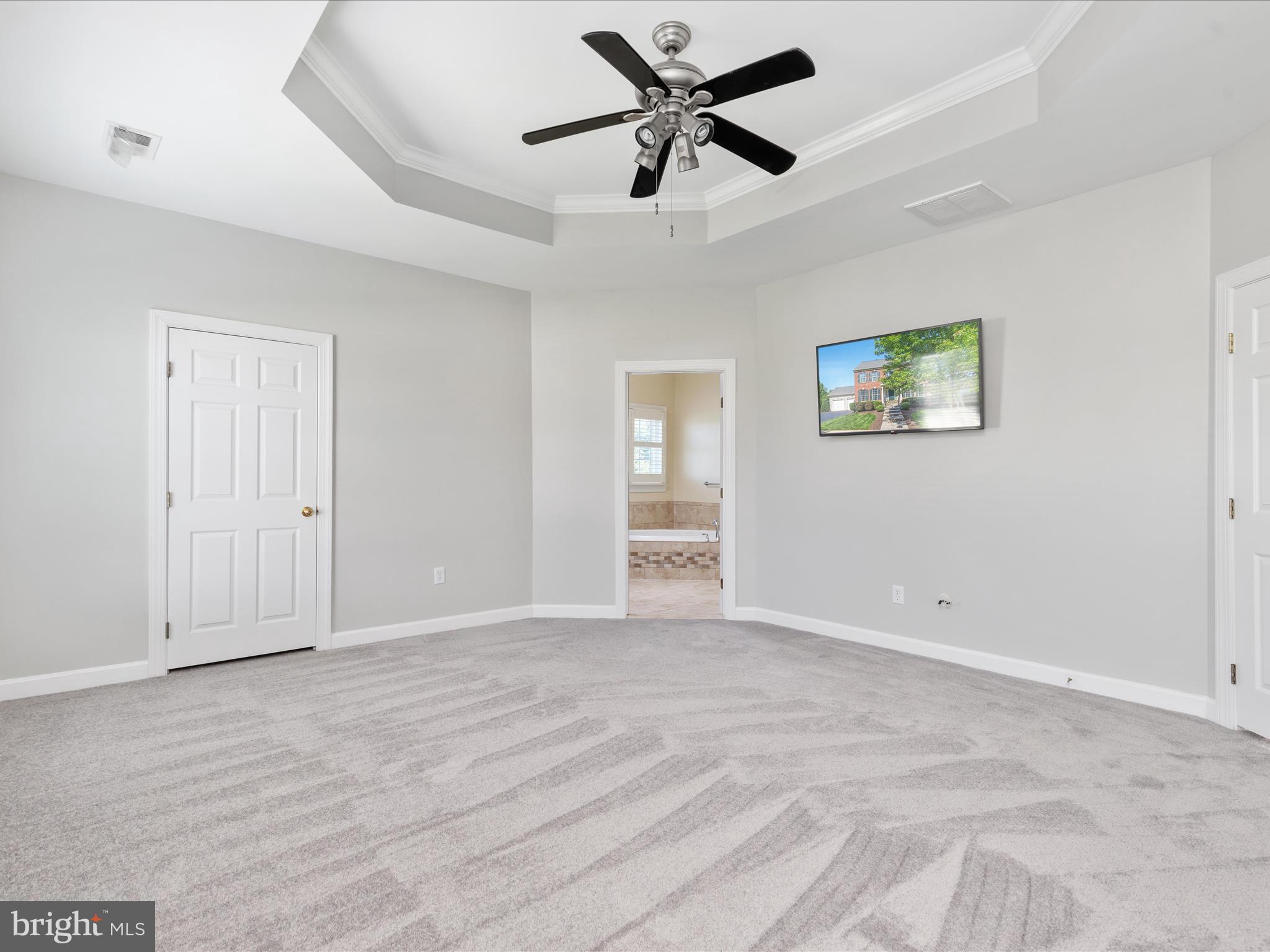 20975 HOODED CROW DRIVE