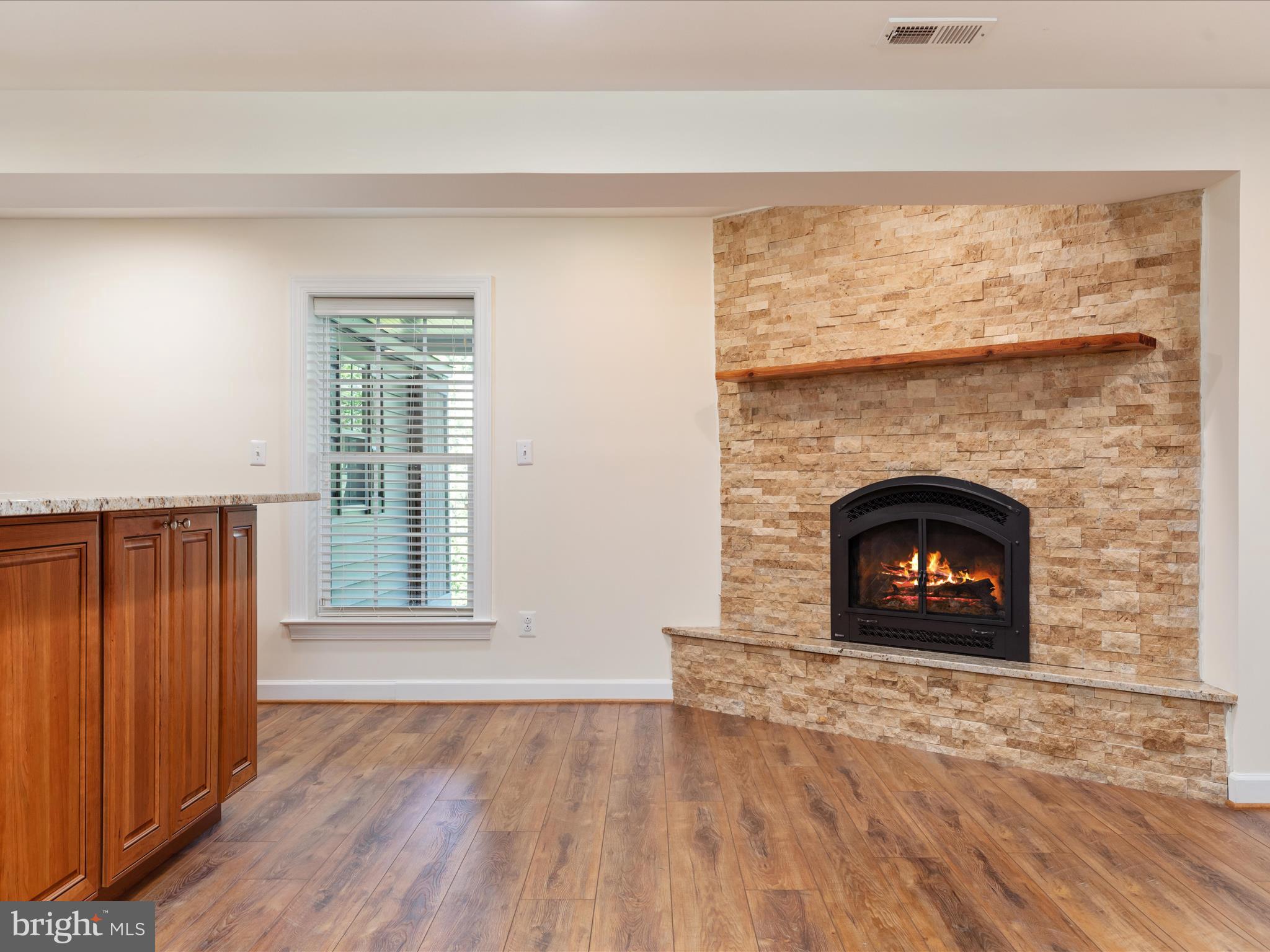 20975 HOODED CROW DRIVE