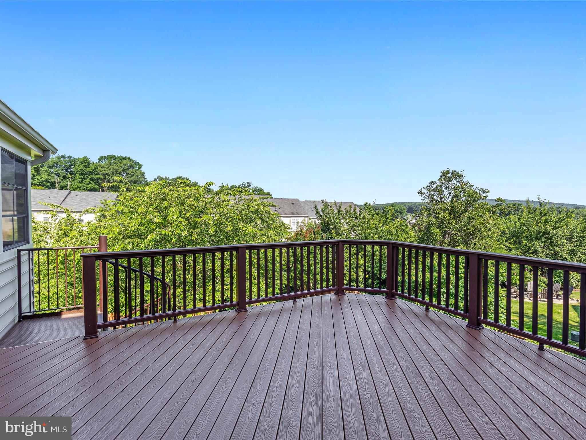 20975 HOODED CROW DRIVE