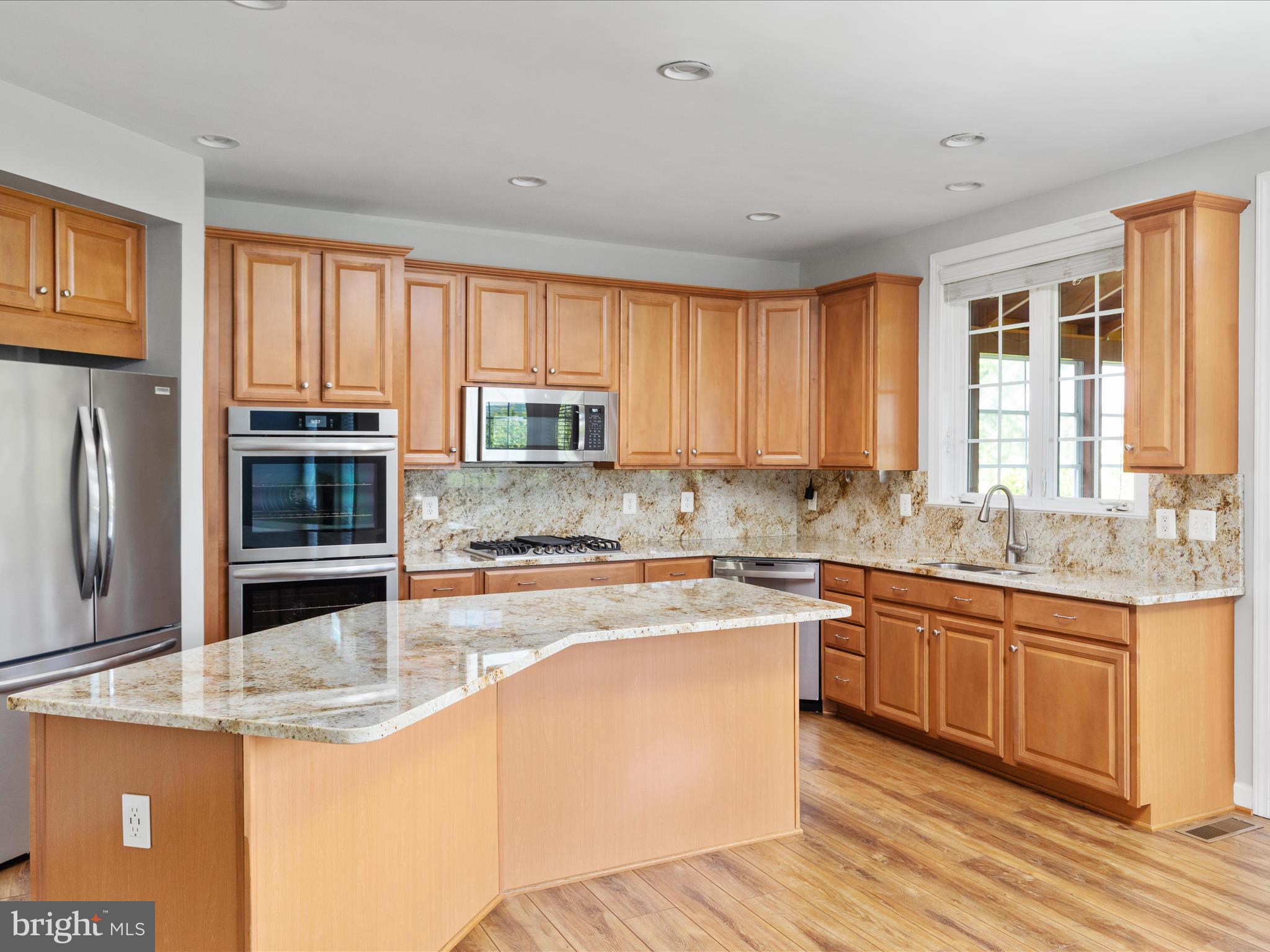 20975 HOODED CROW DRIVE