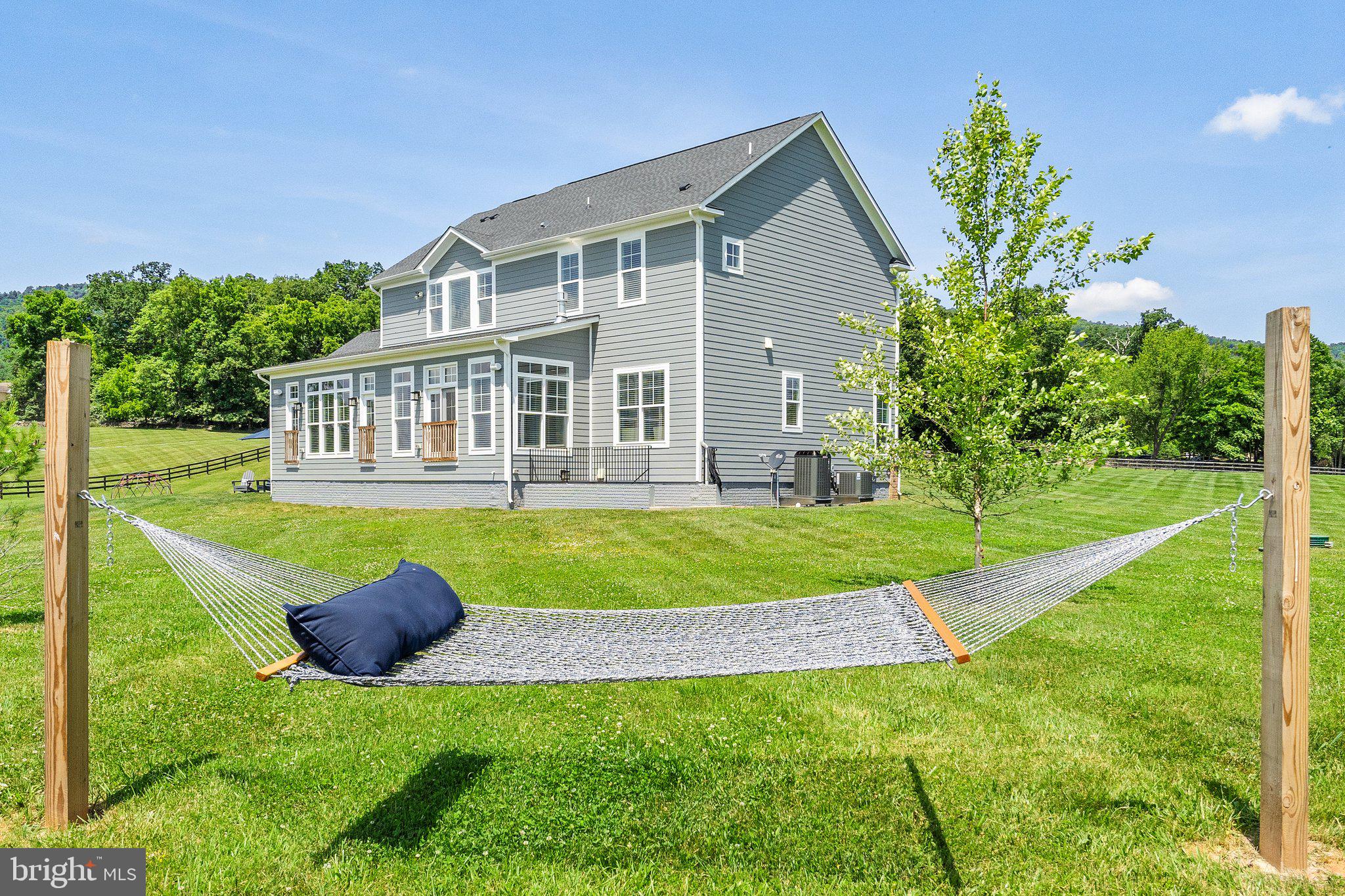 19550 RIDGESIDE ROAD