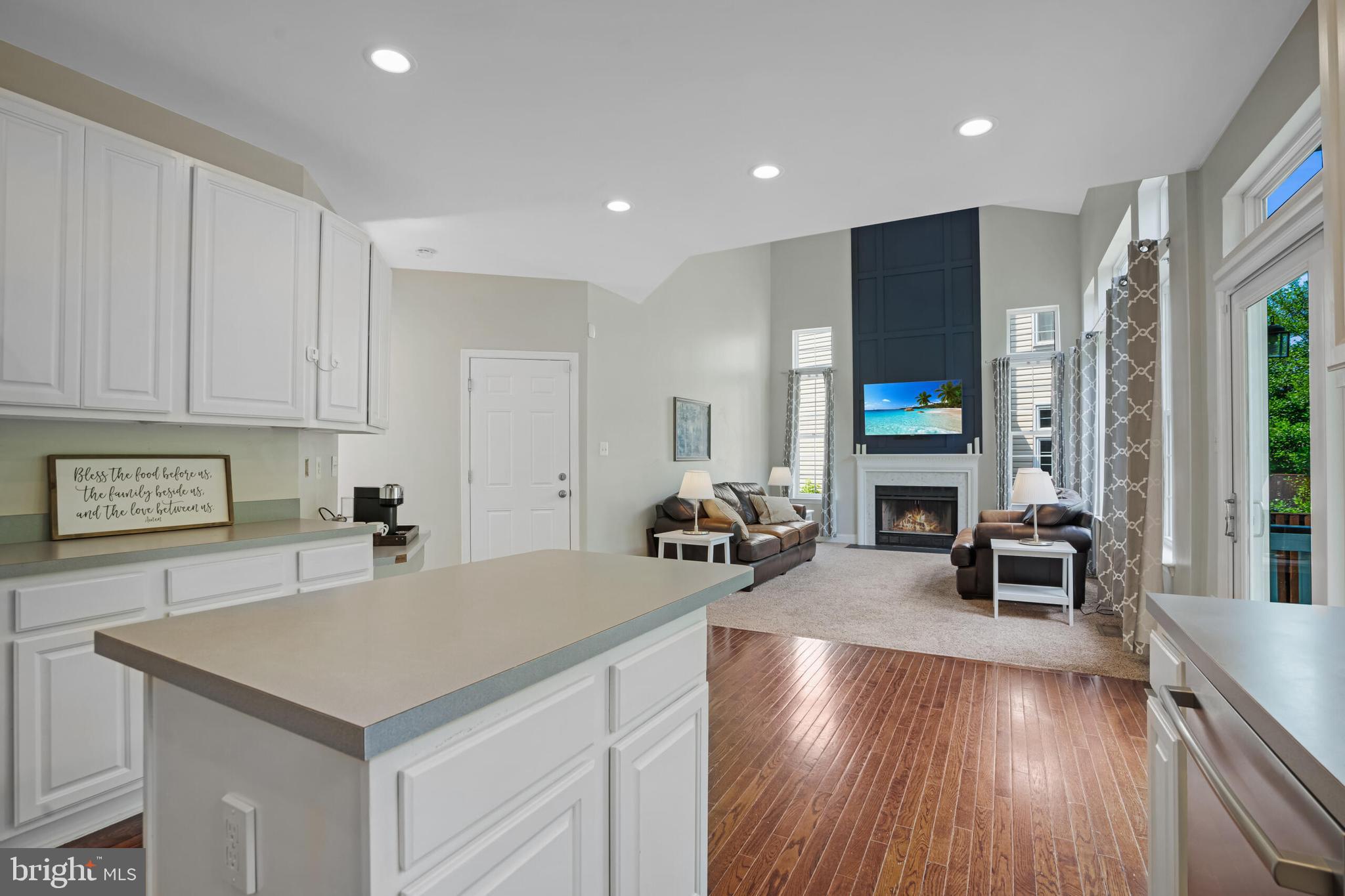 1251 BARKSDALE DRIVE NE