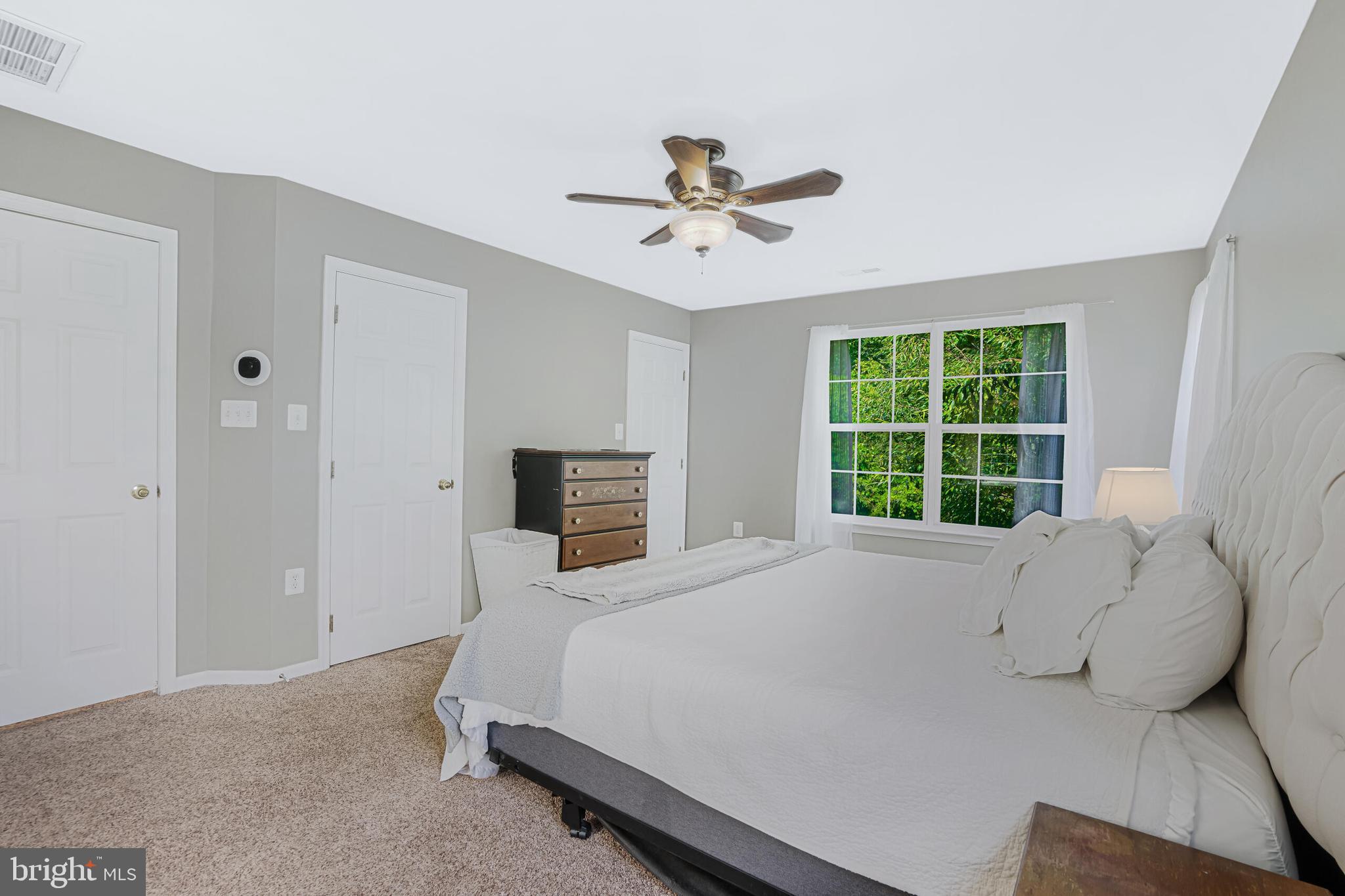 1251 BARKSDALE DRIVE NE