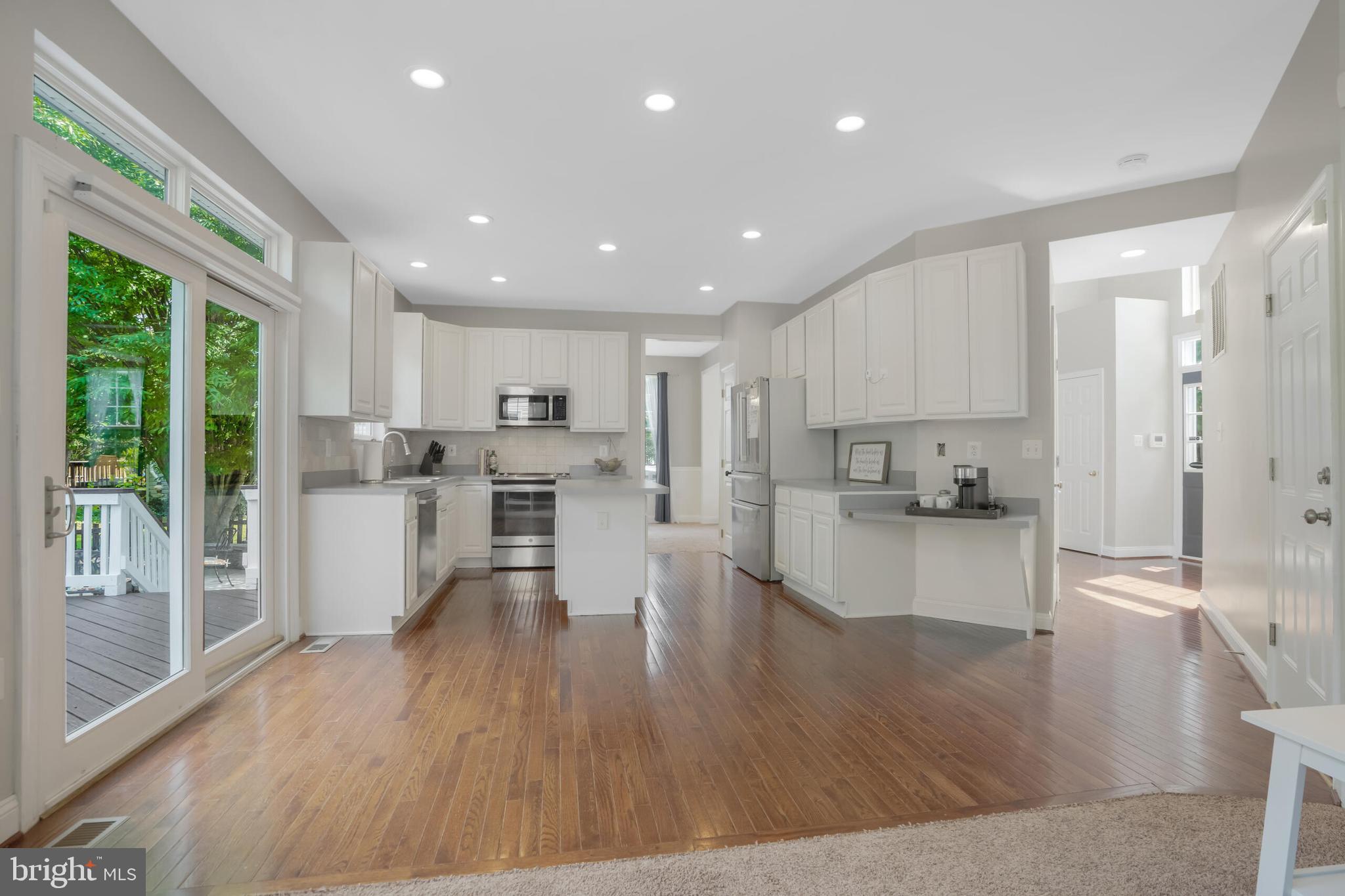 1251 BARKSDALE DRIVE NE