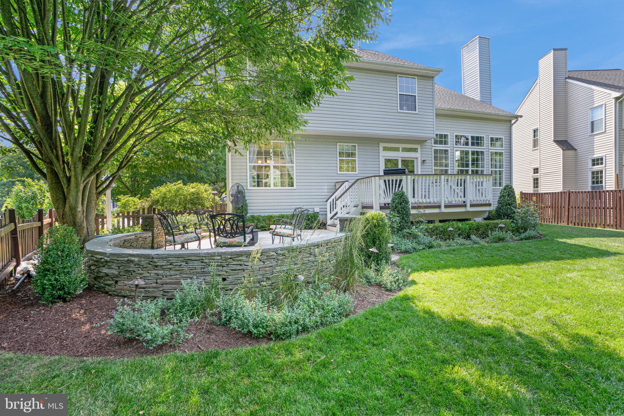 1251 BARKSDALE DRIVE NE