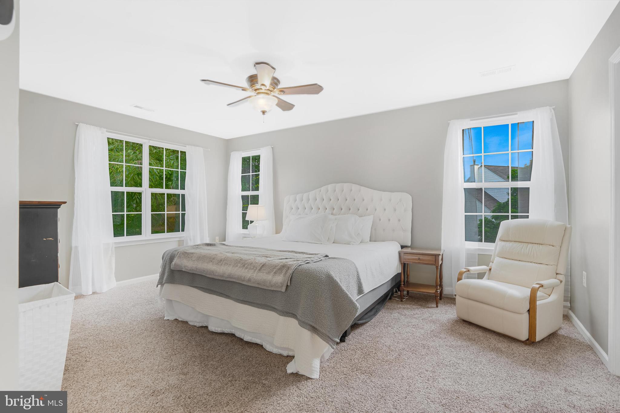 1251 BARKSDALE DRIVE NE