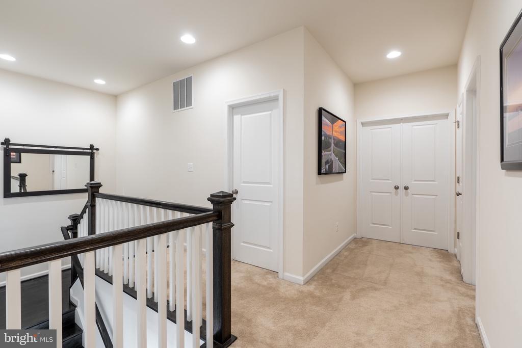 14270 AMYS MEADOW CT