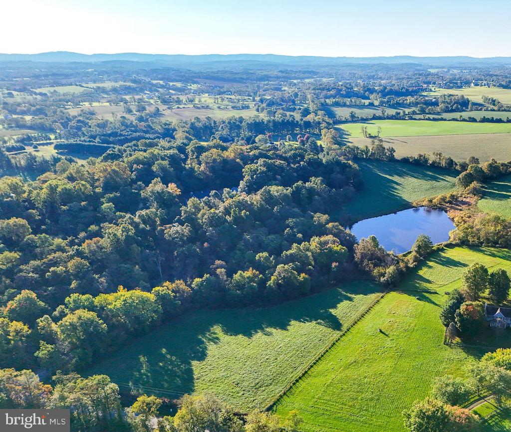 12428 MOUNTAIN ROAD