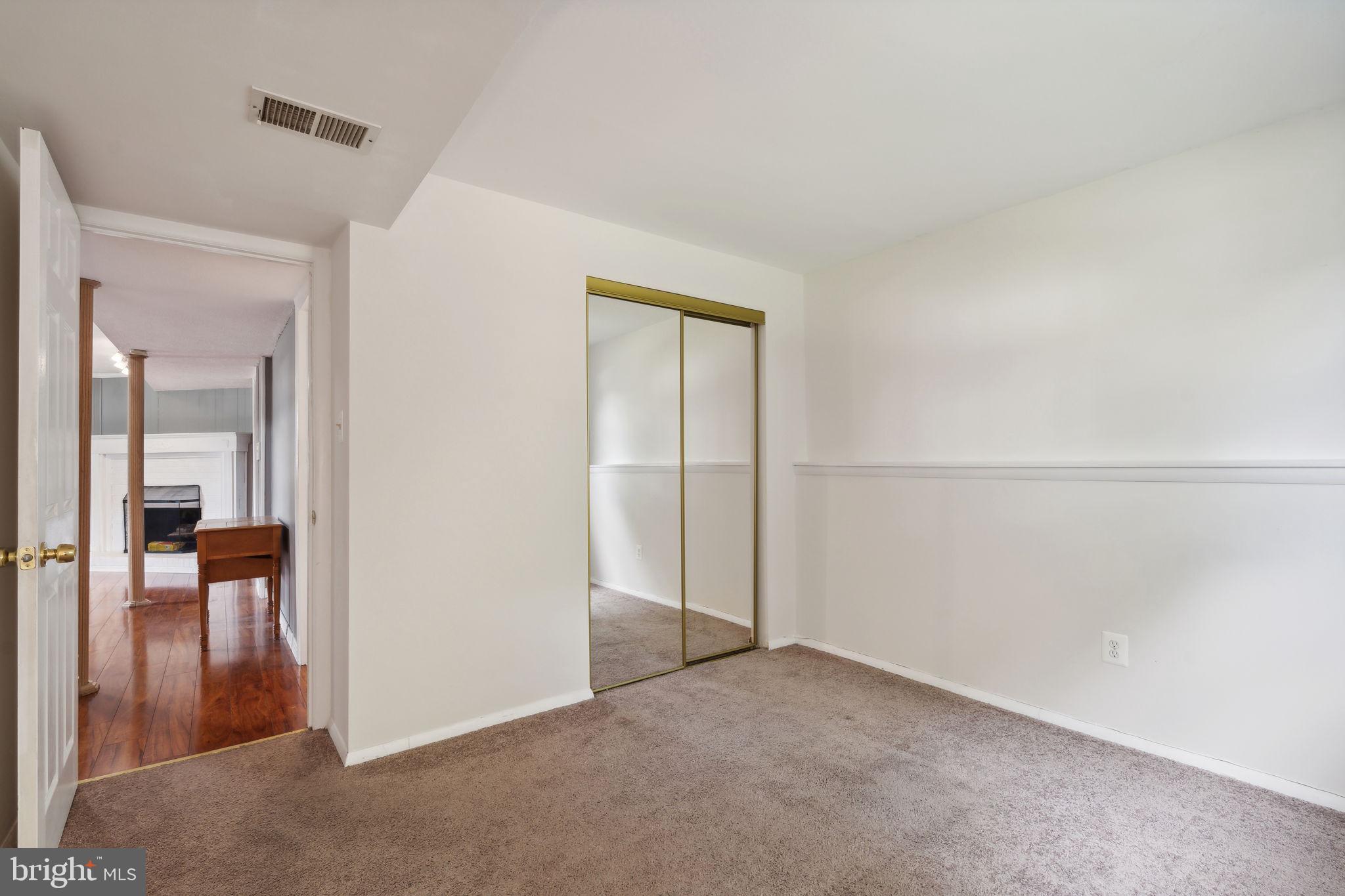 205 CHESTNUT COURT