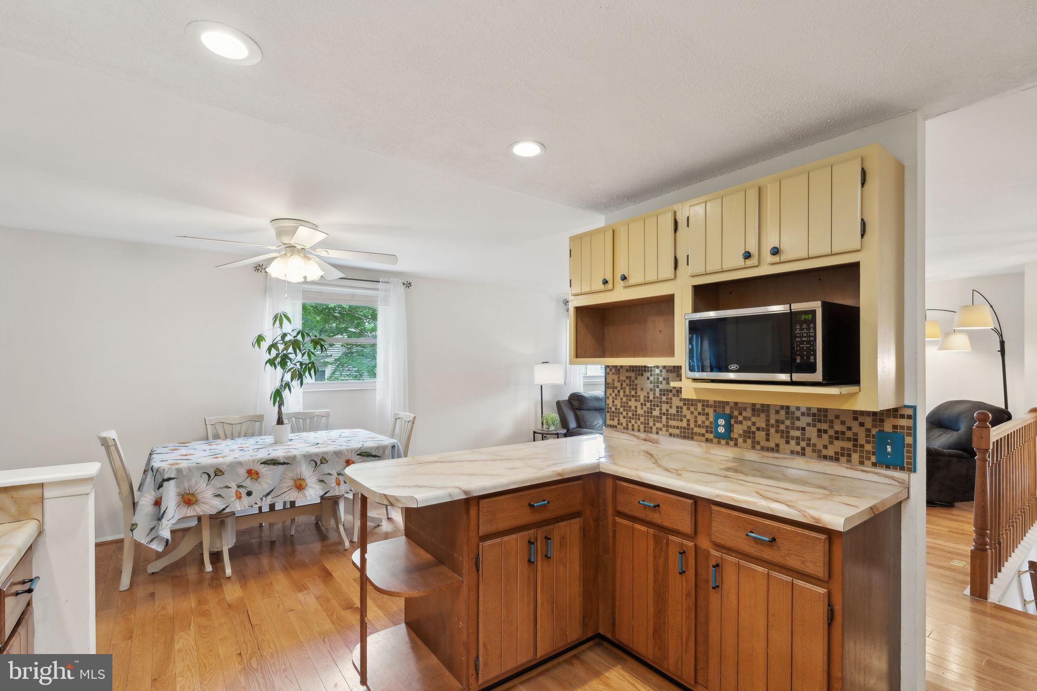 205 CHESTNUT COURT