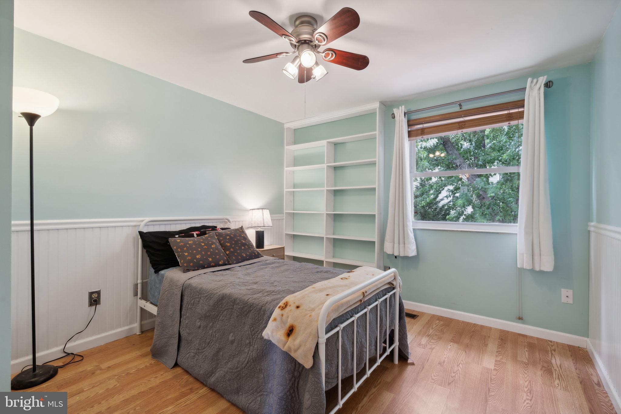 205 CHESTNUT COURT