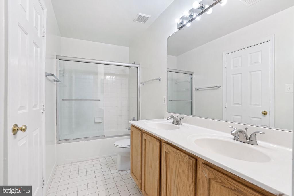 20890 SERENITY COURT