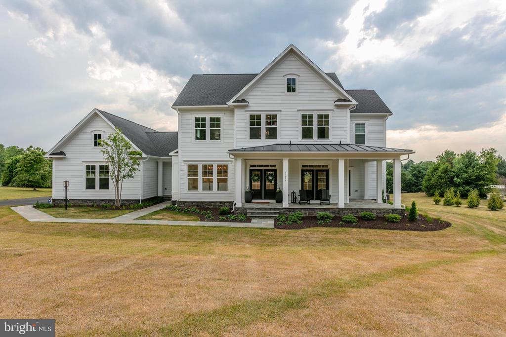 17039 GRINDSTONE COURT