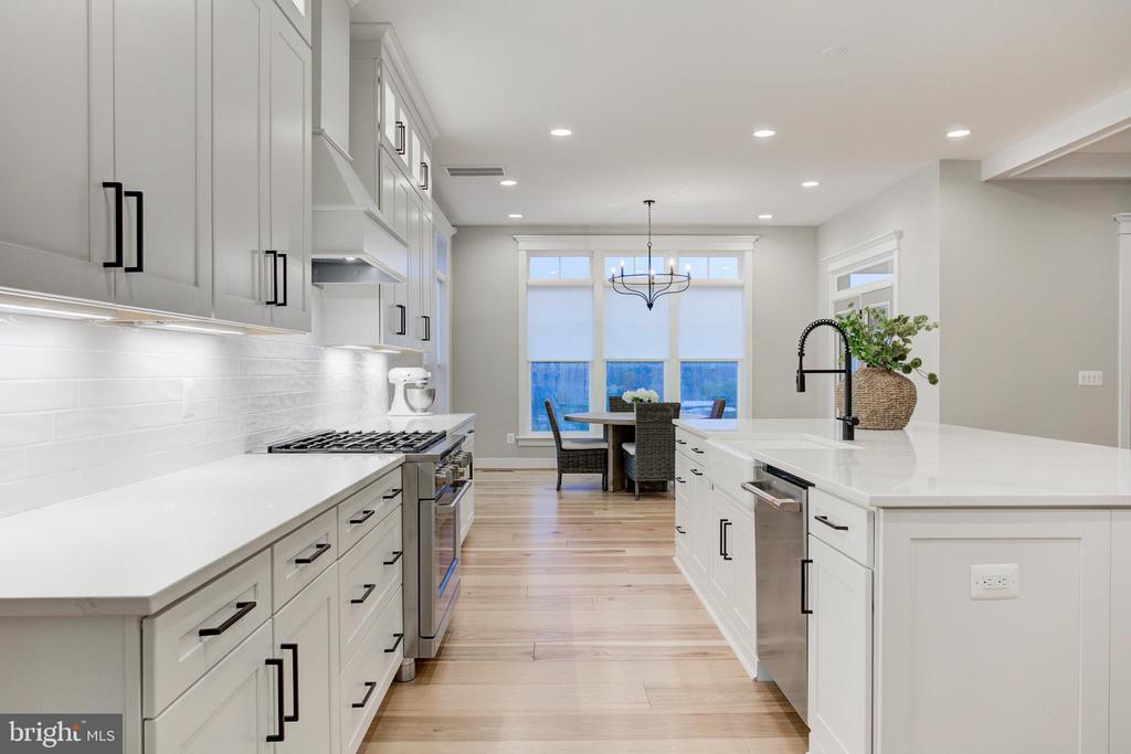 17039 GRINDSTONE COURT