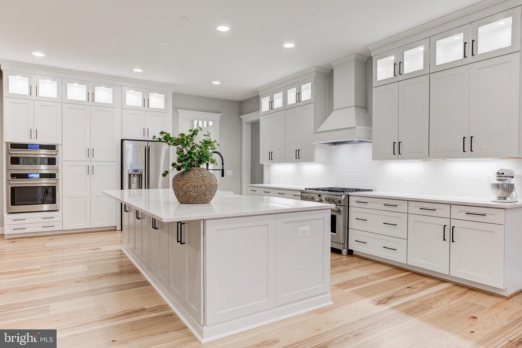 17039 GRINDSTONE COURT