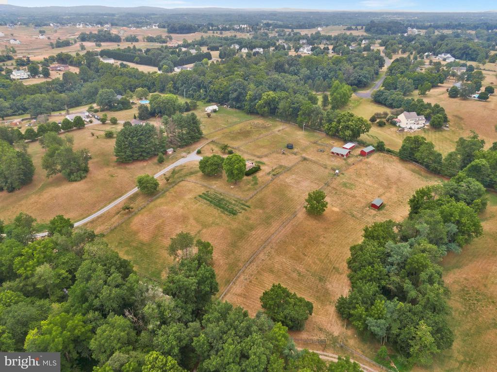 38599 RICHARD CREEK LANE