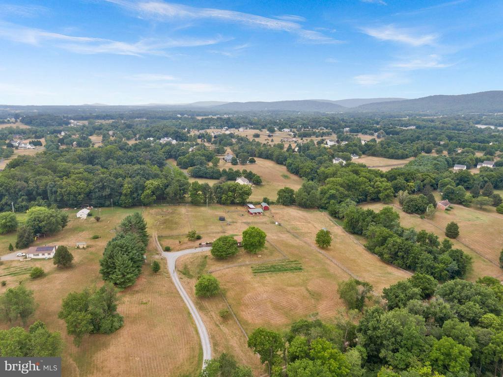 38599 RICHARD CREEK LANE