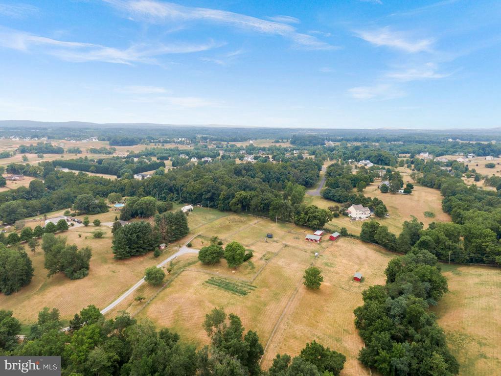 38599 RICHARD CREEK LANE