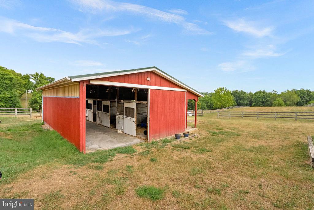 38599 RICHARD CREEK LANE