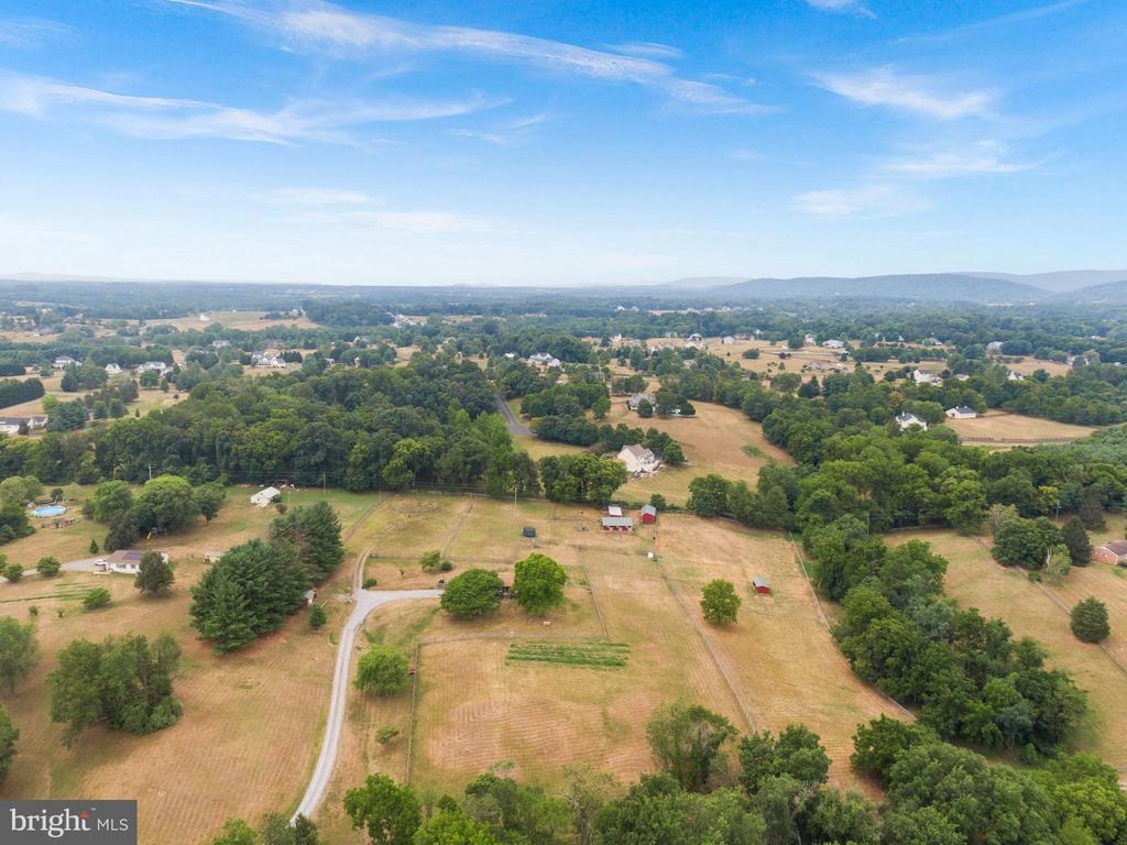 38599 RICHARD CREEK LANE