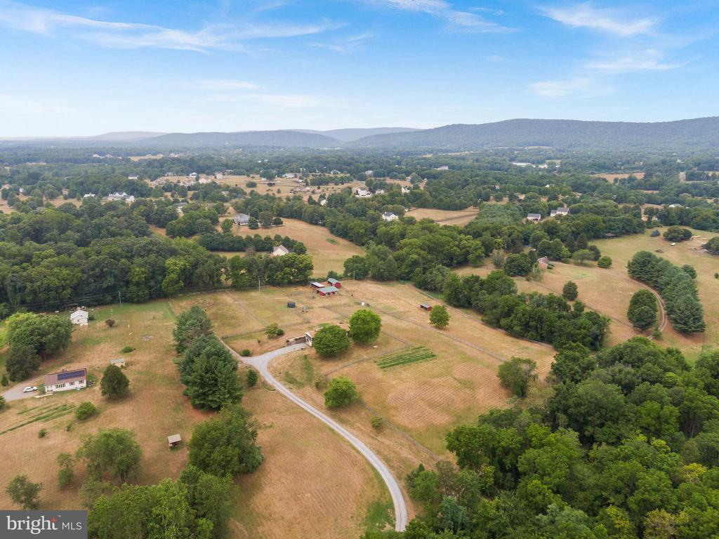 38599 RICHARD CREEK LANE