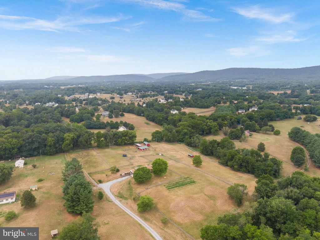 38599 RICHARD CREEK LANE