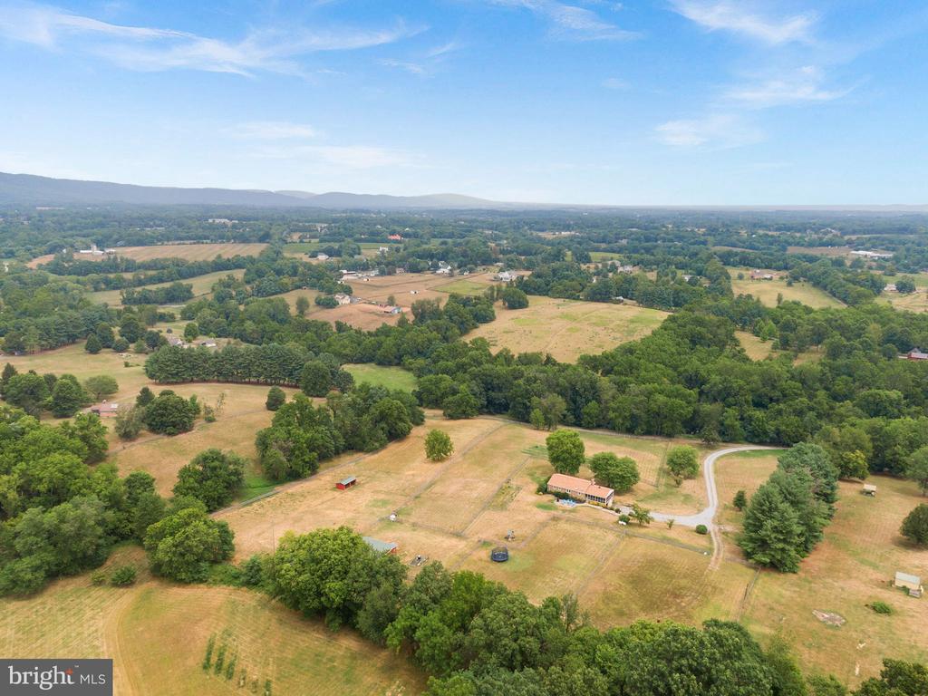 38599 RICHARD CREEK LANE