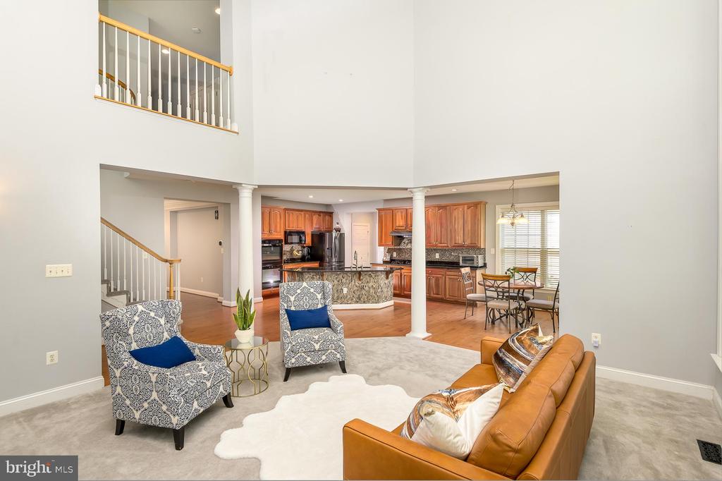 22780 HIGHCREST CIRCLE