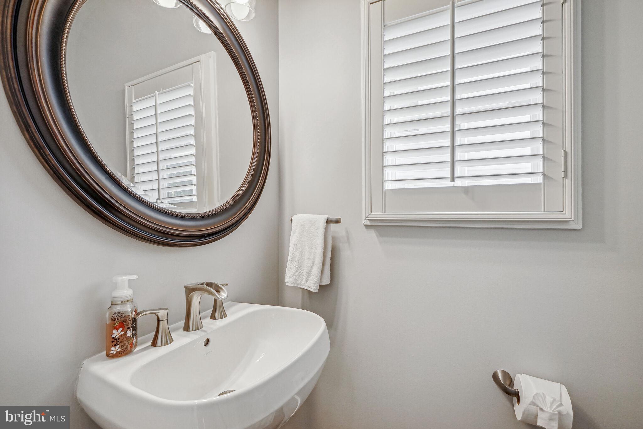 42628 LEGACY PARK DRIVE