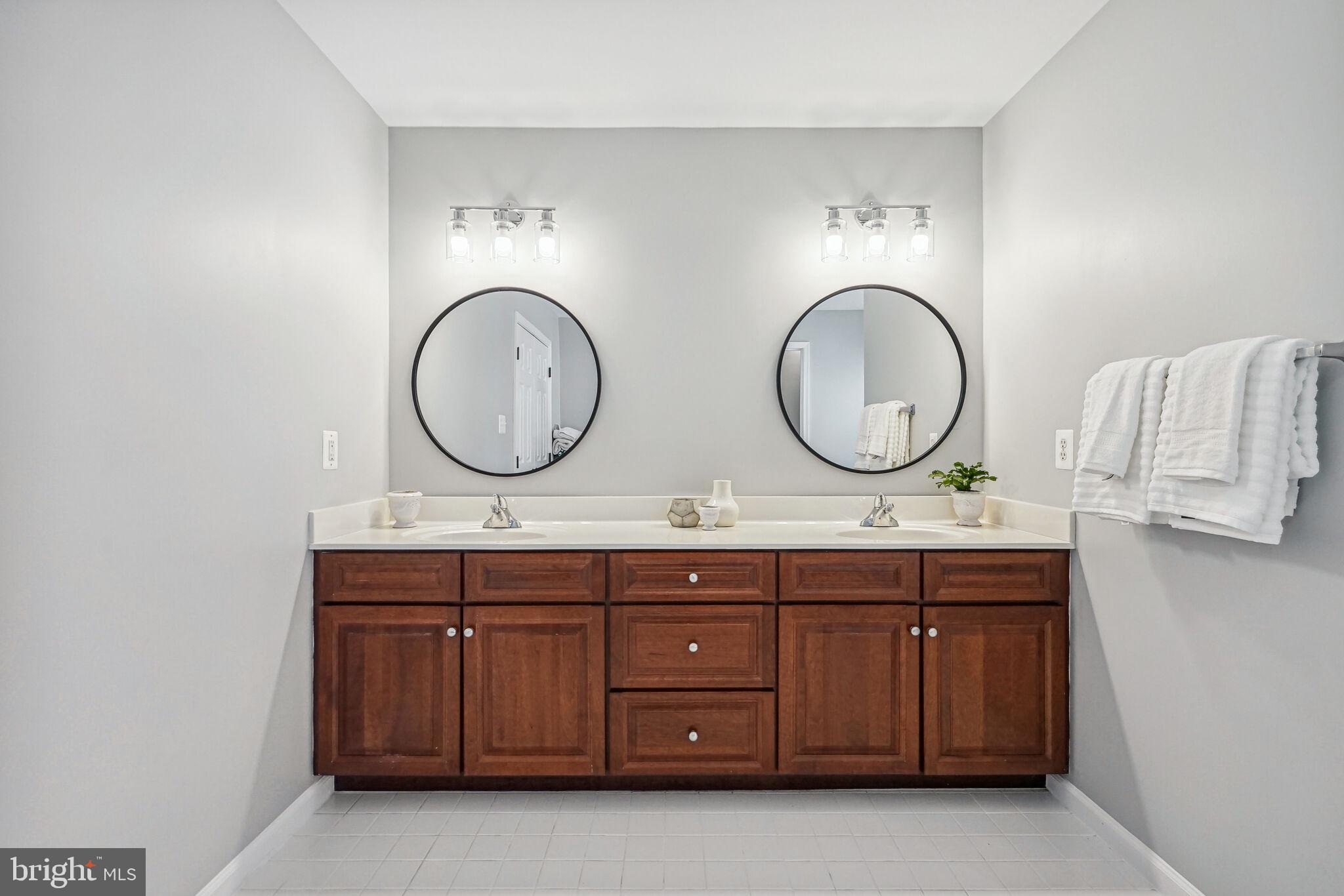 42628 LEGACY PARK DRIVE