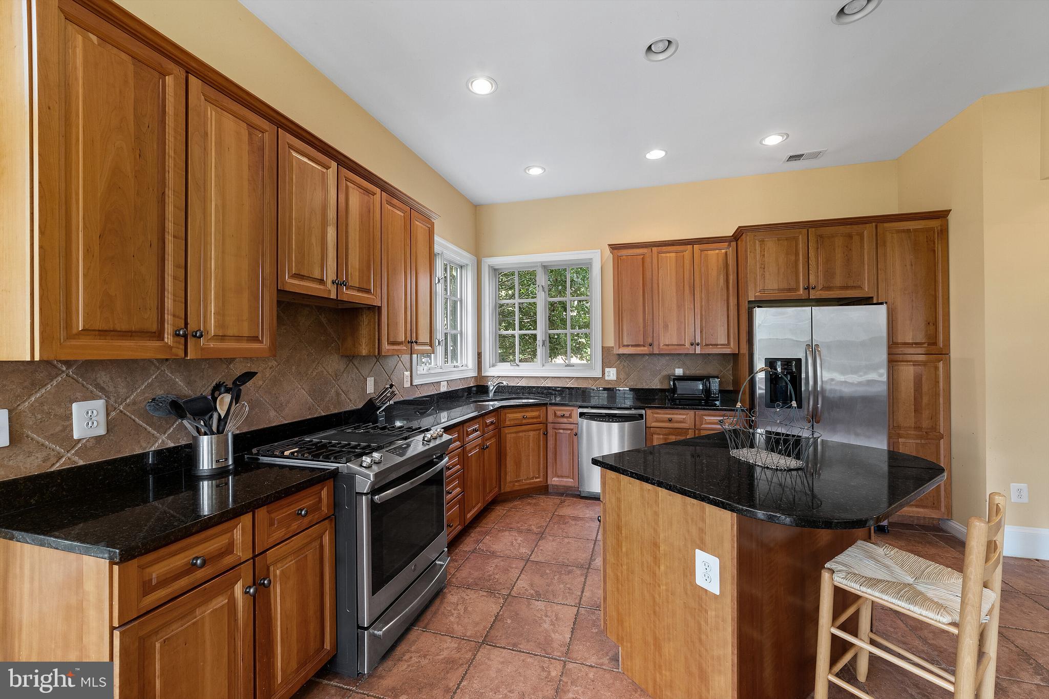 38799 CHELTEN LANE