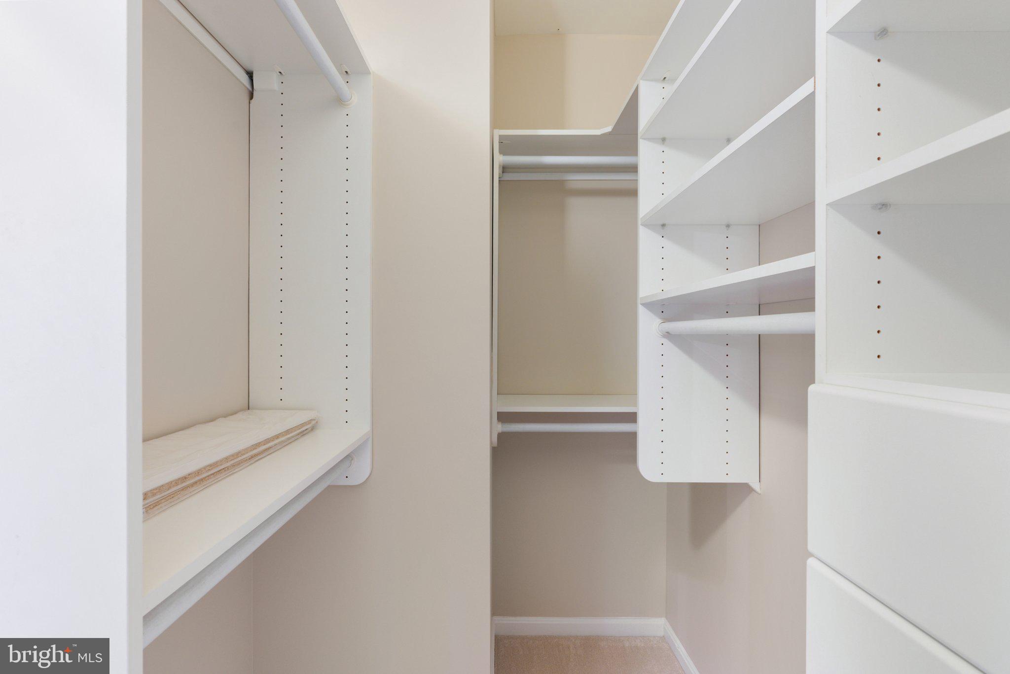 538 GENTLEWOOD SQUARE